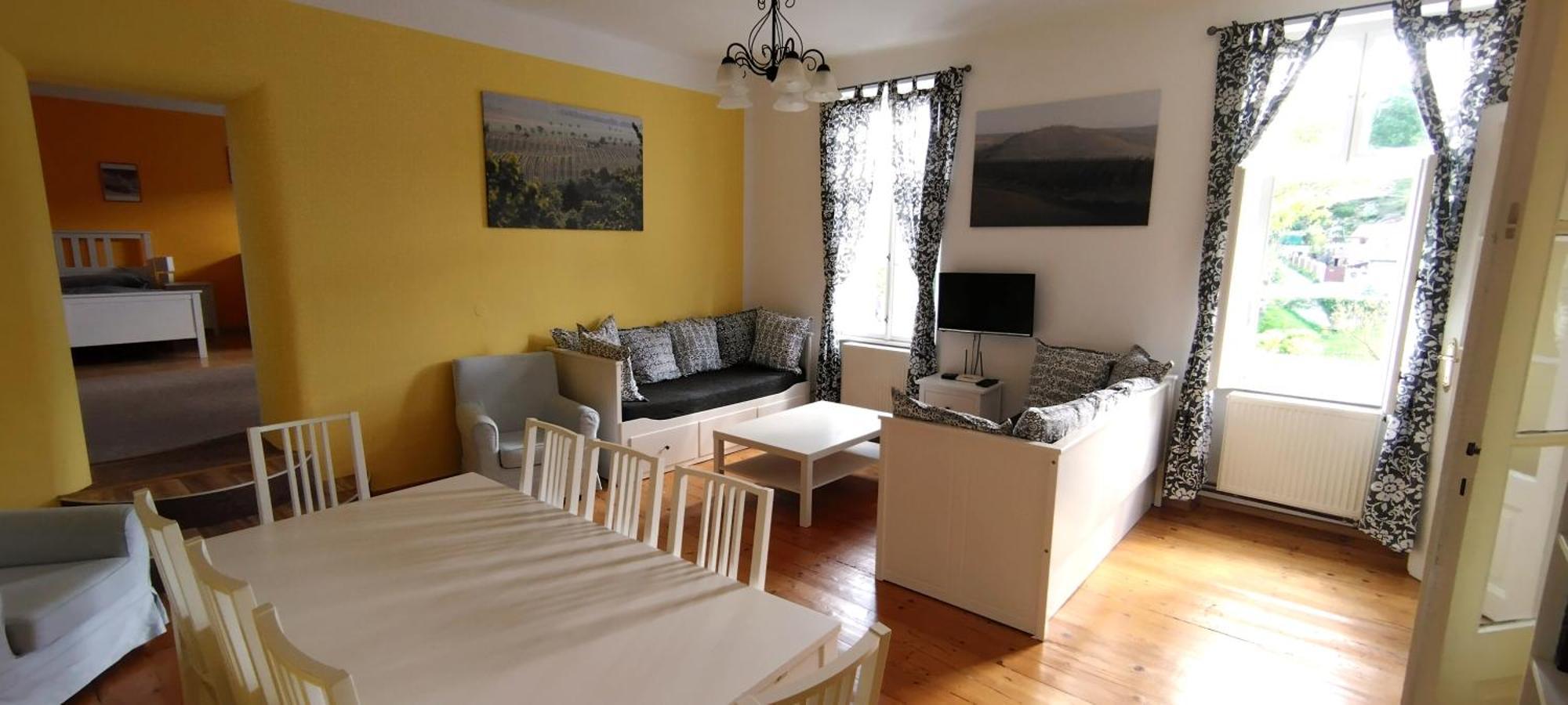 Vinarske Apartmany Znojmo Exterior foto
