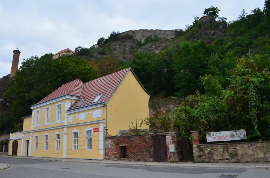 Vinarske Apartmany Znojmo Exterior foto